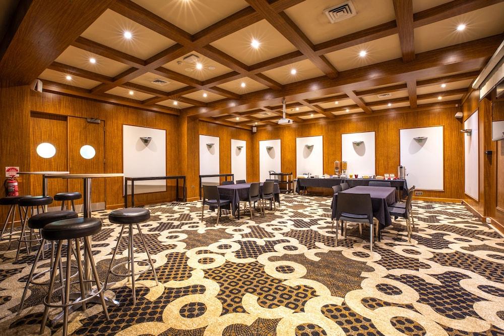 Nightcap At The Ranch Hotel Macquarie Park Εξωτερικό φωτογραφία
