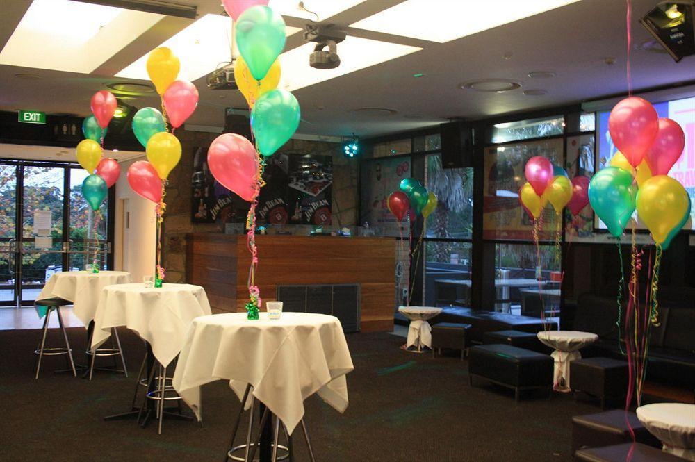 Nightcap At The Ranch Hotel Macquarie Park Εξωτερικό φωτογραφία